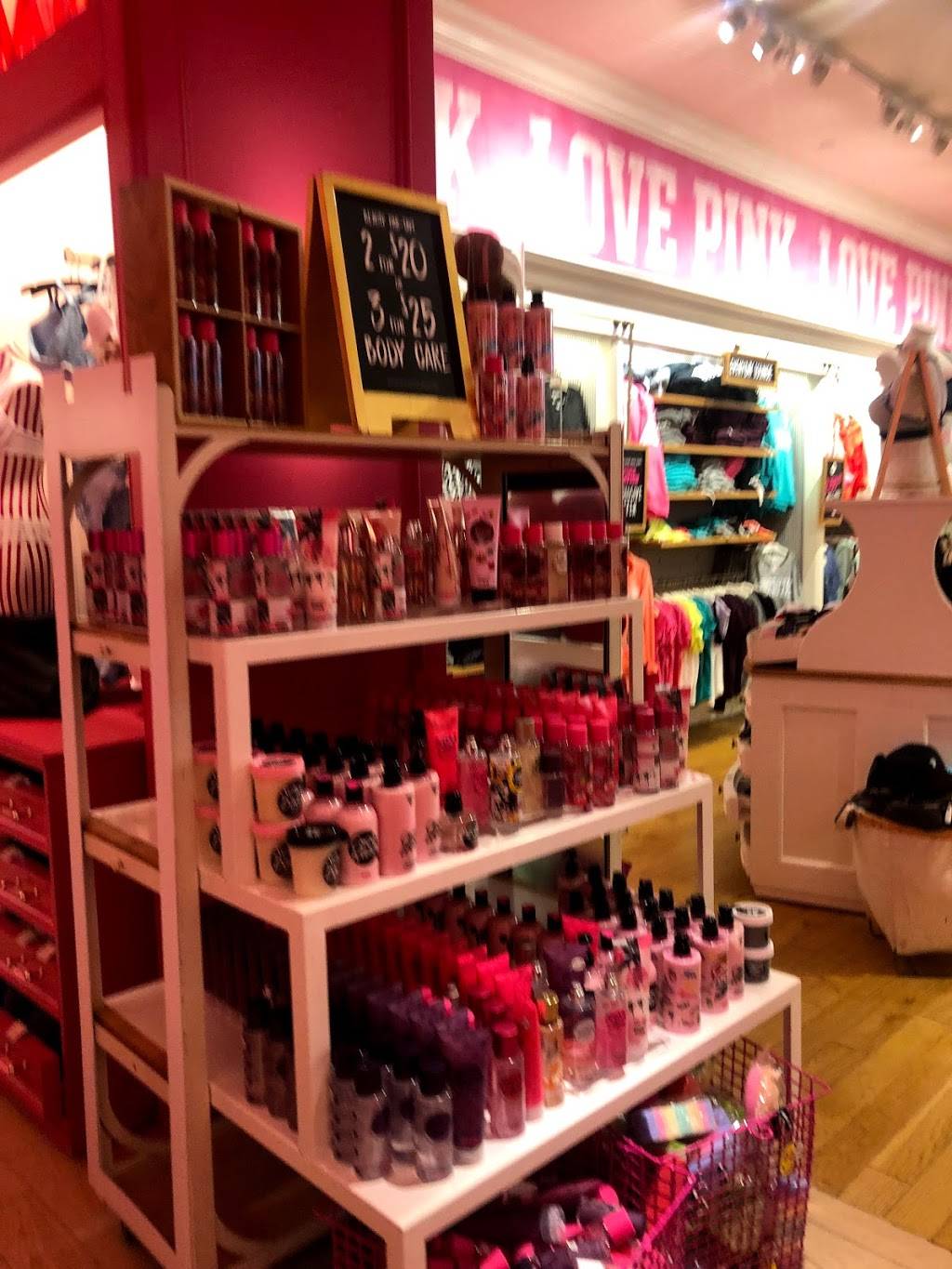 Victorias Secret & PINK | 7021 S Memorial Dr, Tulsa, OK 74133, USA | Phone: (918) 294-0507