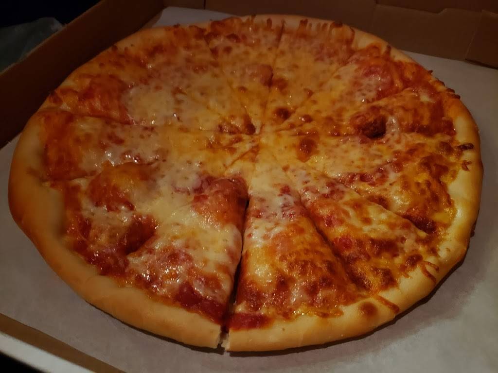 Pizza Connection | 4951 Brainard Rd, Chagrin Falls, OH 44022, USA | Phone: (440) 248-3020