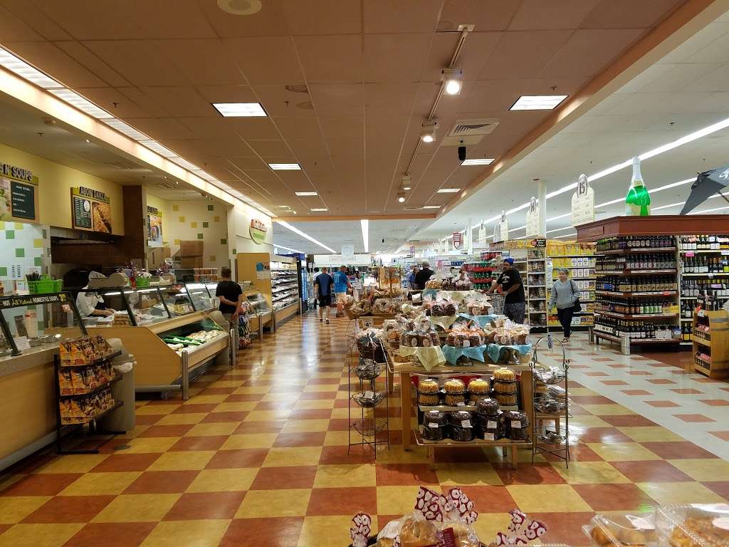 Market Basket | 261 Daniel Webster Hwy, Nashua, NH 03060, USA | Phone: (603) 888-1120