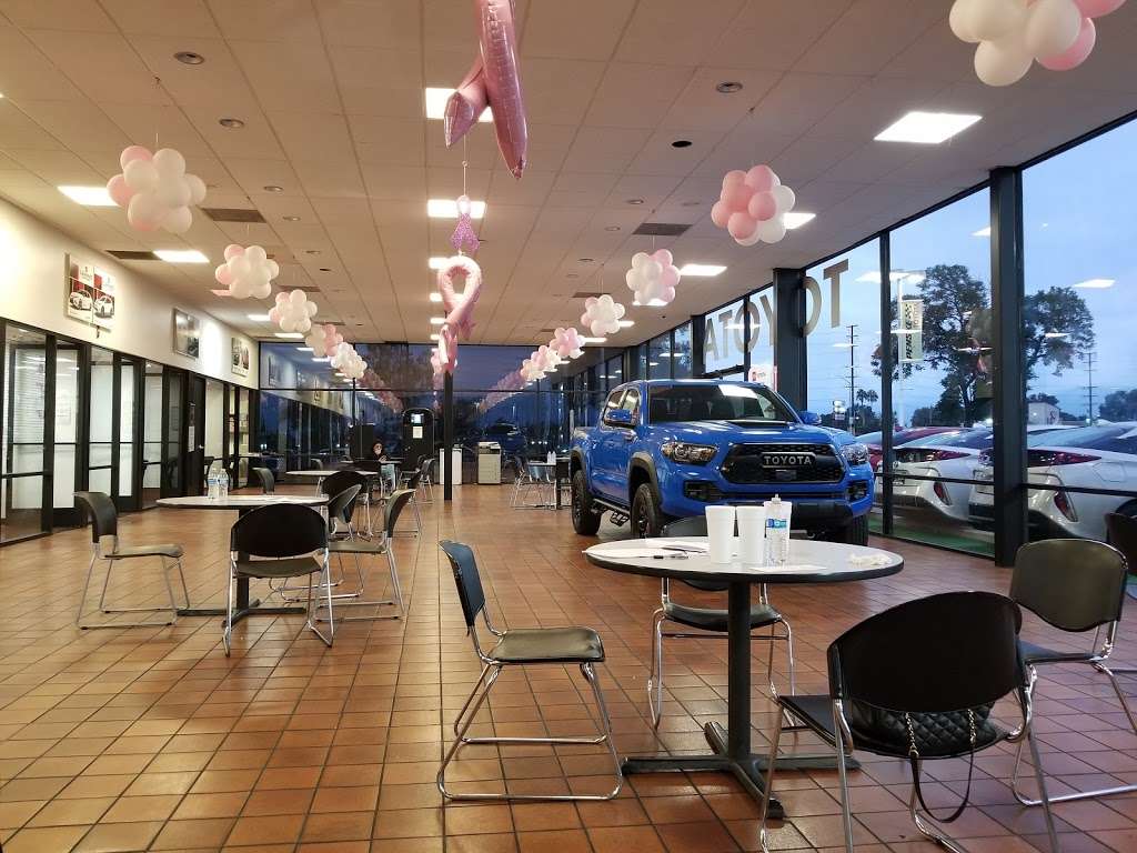 Penske Toyota of West Covina | 1800 E Garvey Ave S, West Covina, CA 91791, USA | Phone: (626) 859-7400