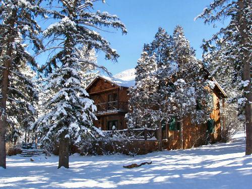 Rocky Mountain Lodge | 4680 Hagerman Rd, Cascade, CO 80809, USA | Phone: (719) 684-2521