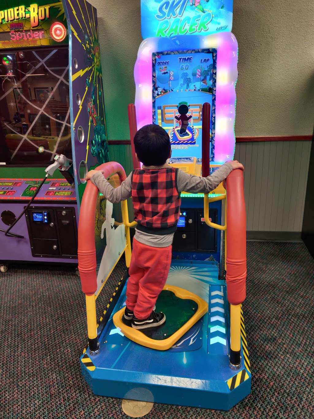 Chuck E. Cheese in 16269 San Fernando Mission Blvd Rd, Granada Hills ...