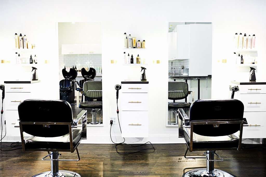 Marin Hair Co | 2500 N California Ave, Chicago, IL 60647, USA | Phone: (773) 687-9990