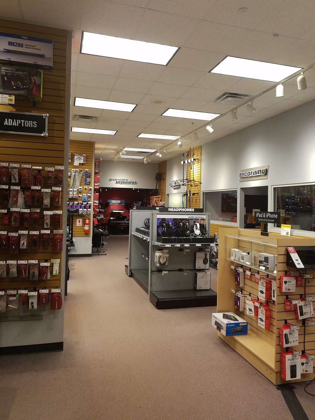 Guitar Center | 10050 E Independence Blvd, Matthews, NC 28105, USA | Phone: (704) 321-1828