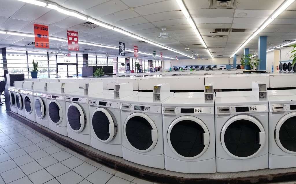 Hi-Tek Washateria - laundry  | Photo 1 of 9 | Address: 3602 Shaver St, South Houston, TX 77587, USA | Phone: (713) 910-4920