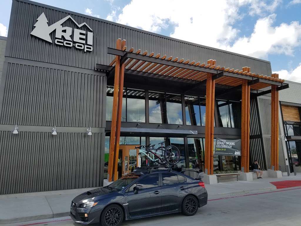 REI | 18750 Gulf Fwy, Friendswood, TX 77546 | Phone: (281) 488-0083