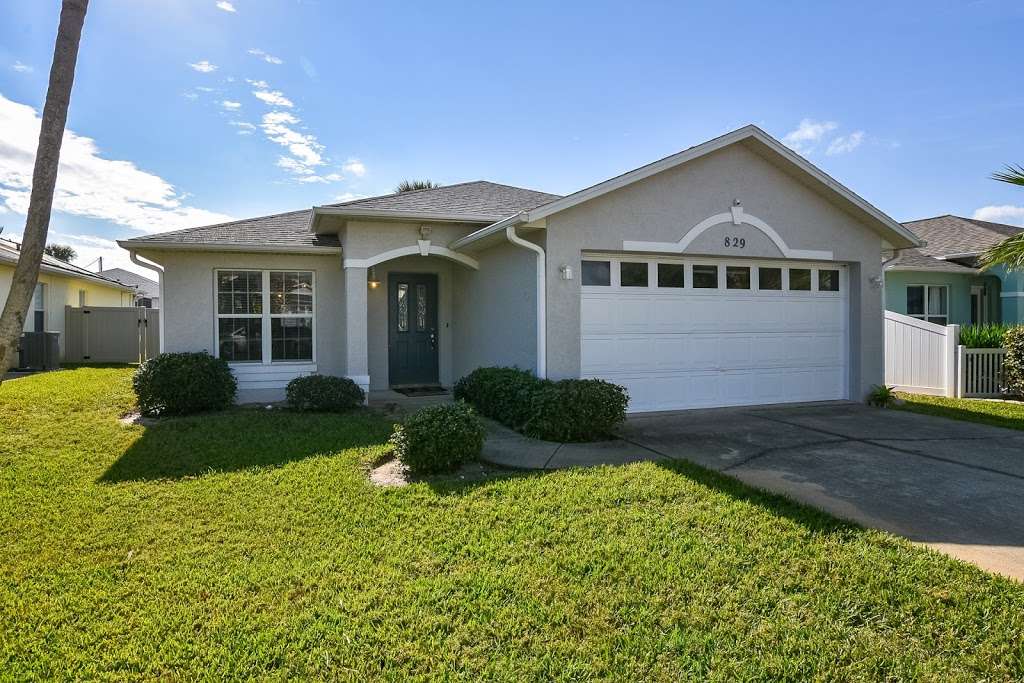 New Smyrna Beach House Rentals | 829 Hope Ave, New Smyrna Beach, FL 32169, USA | Phone: (315) 247-0660