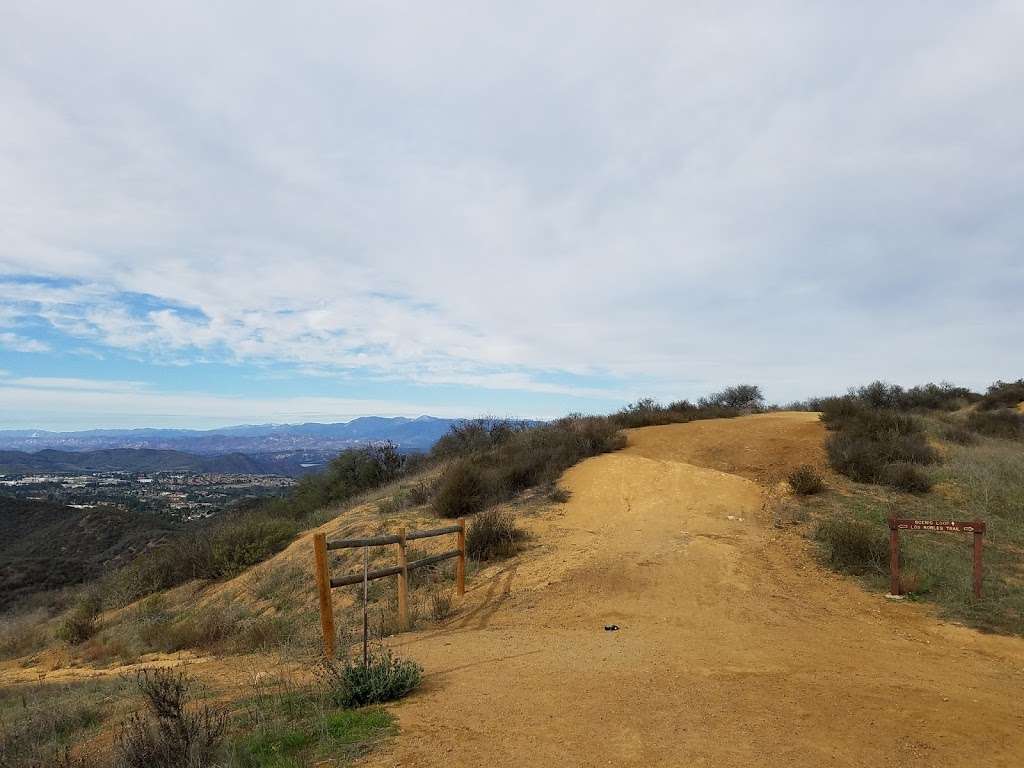 Los Robles Trail | 351 S Moorpark Rd, Thousand Oaks, CA 91361, USA | Phone: (805) 402-9550