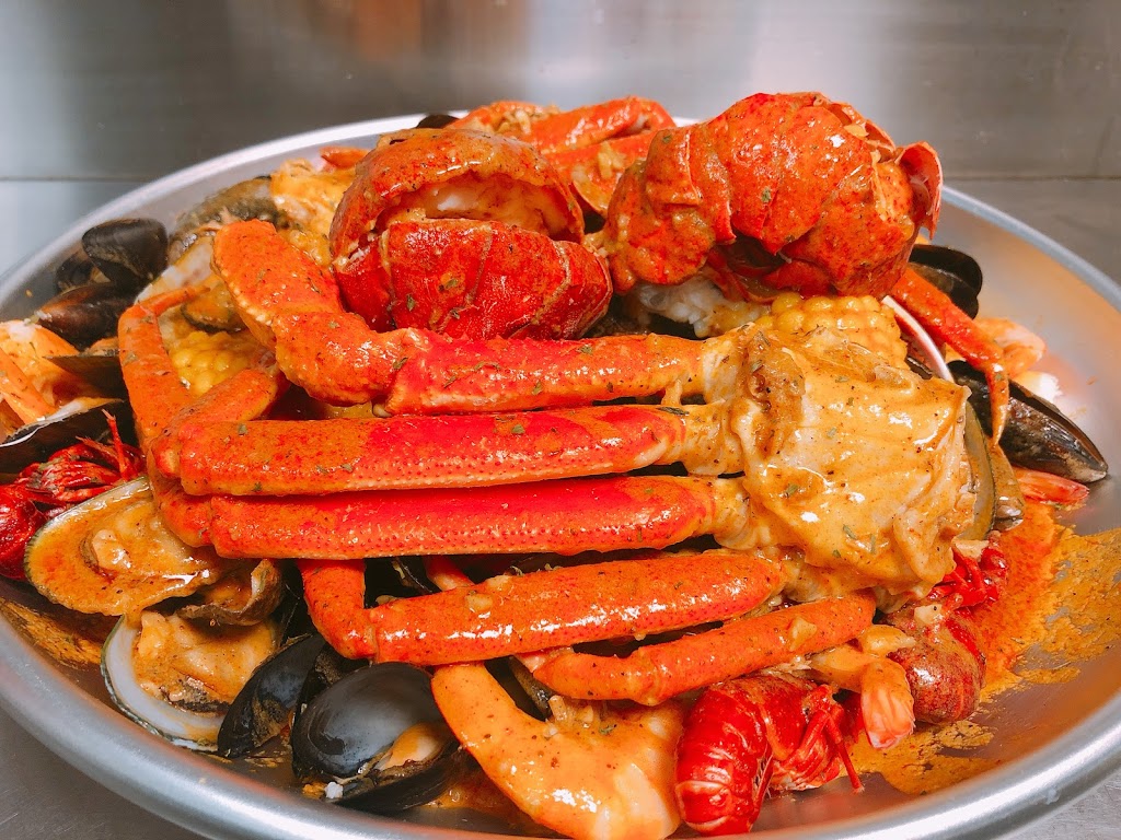 Hot Crab - Cajun Seafood | 714 W Spring Valley Rd, Richardson, TX 75080, USA | Phone: (972) 231-8989