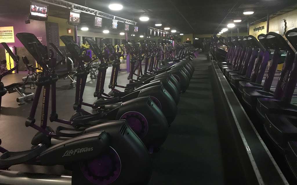 Planet Fitness | 355 Middlesex Ave, Wilmington, MA 01887 | Phone: (978) 658-5645