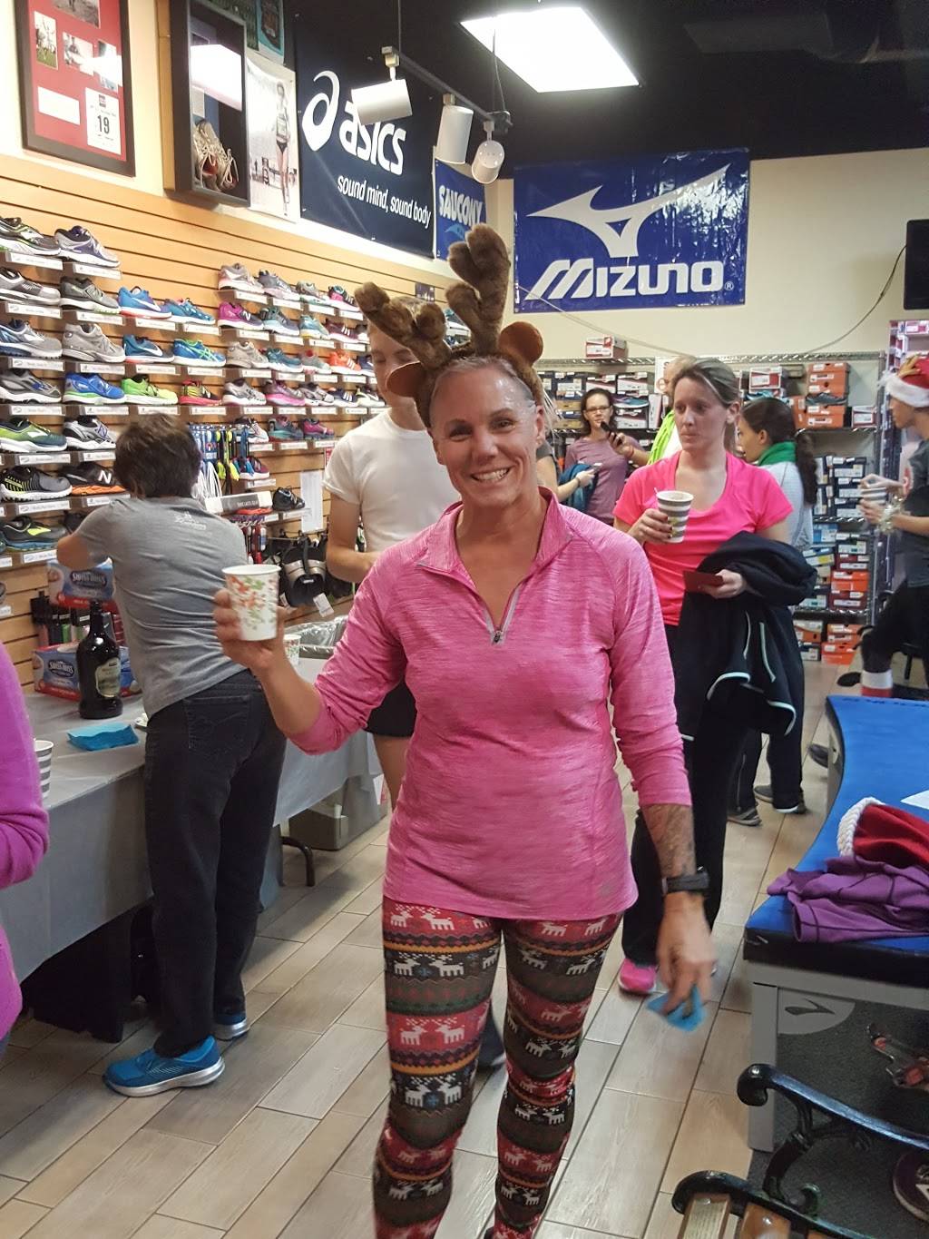 The Running Shop | 3055 N Campbell Ave #153, Tucson, AZ 85719, USA | Phone: (520) 325-5097