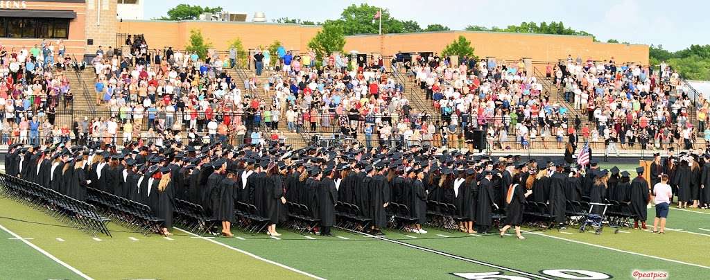 Lawrence High School | 1901 Louisiana St, Lawrence, KS 66046, USA | Phone: (785) 832-5050