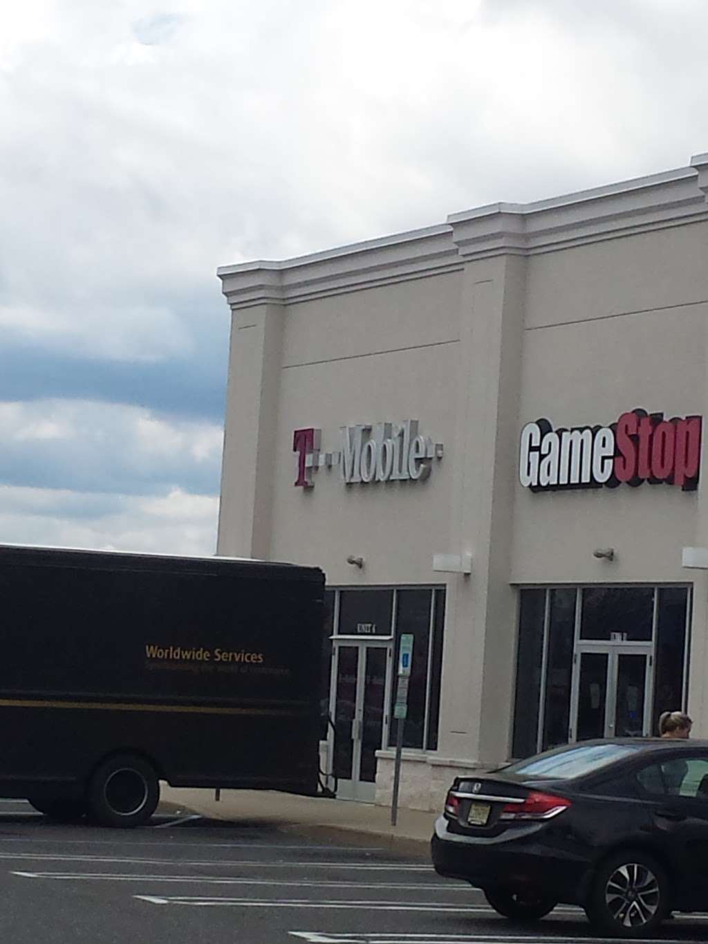 T-Mobile | 1520 NJ-38 Bldg 4, Hainesport, NJ 08036, USA | Phone: (609) 702-9580