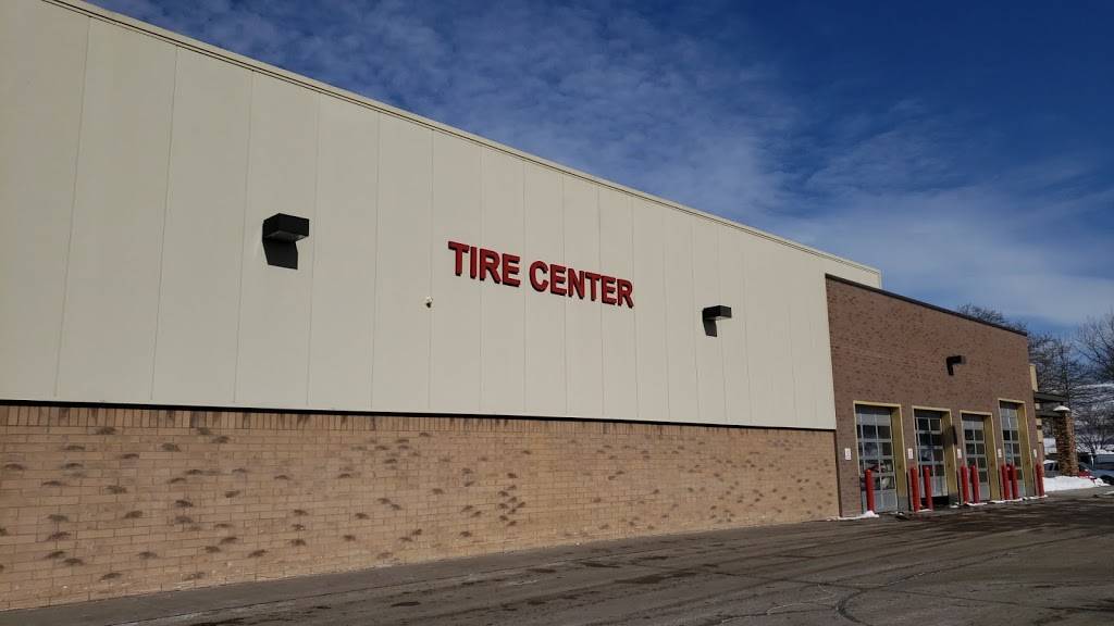 Costco Tire Service Center | 1431 Beam Ave, Maplewood, MN 55109, USA | Phone: (612) 486-1738