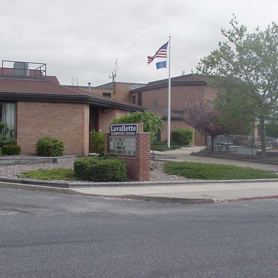 Lavallette Elementary School | 105 Brooklyn Ave, Lavallette, NJ 08735 | Phone: (732) 793-7722