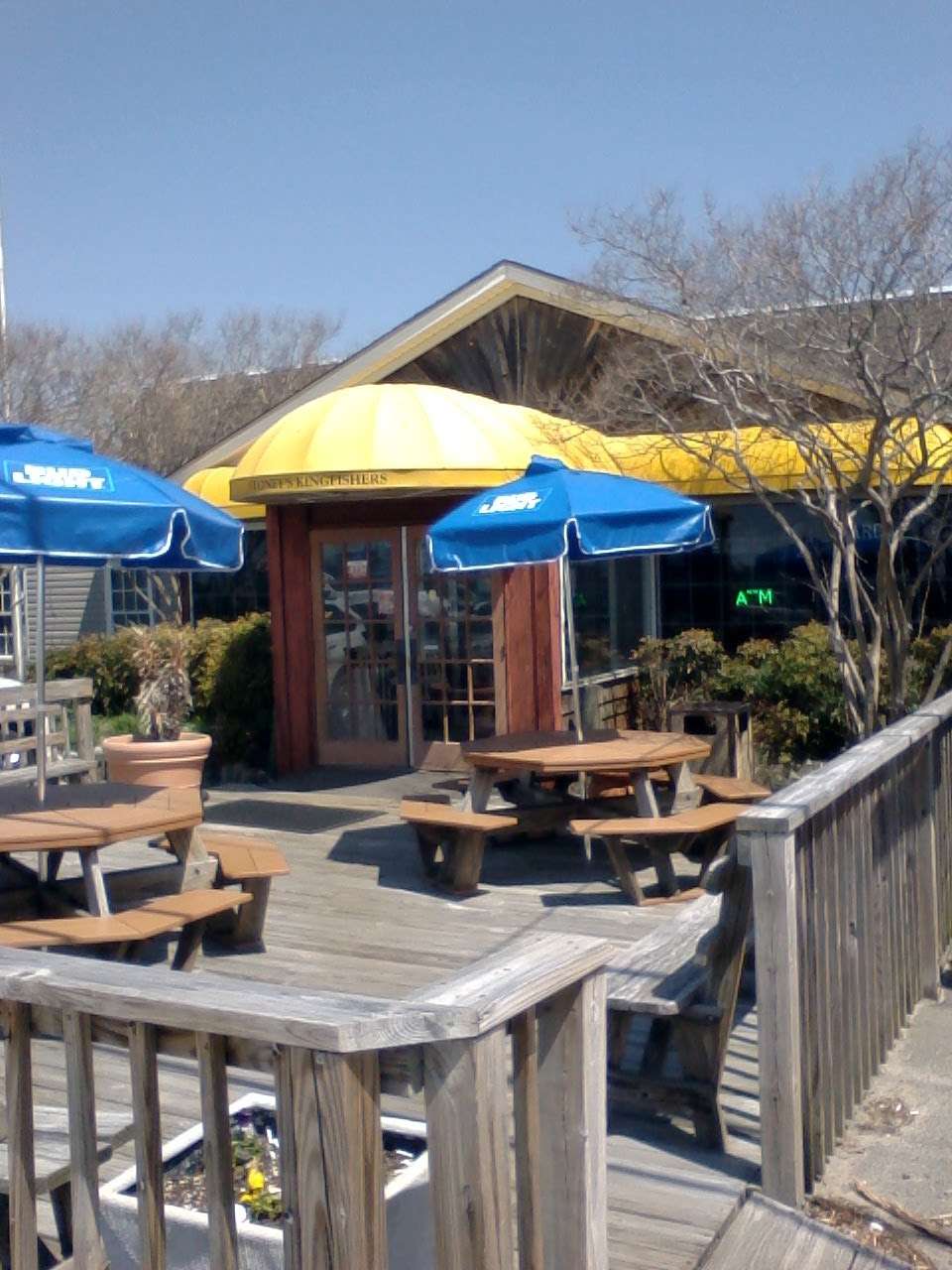 Kingfishers Seafood Bar & Grill | 14442 Solomons Island Rd S, Solomons, MD 20688 | Phone: (410) 394-0236