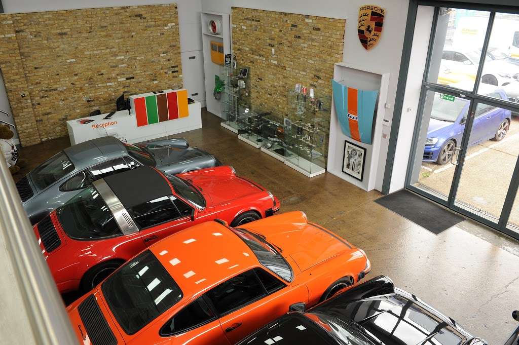 Design 911 Porsche Service & Repair Specialist | 51 Tallon Road, Brentwood, Essex CM13 1TG, UK | Phone: 01277 283443