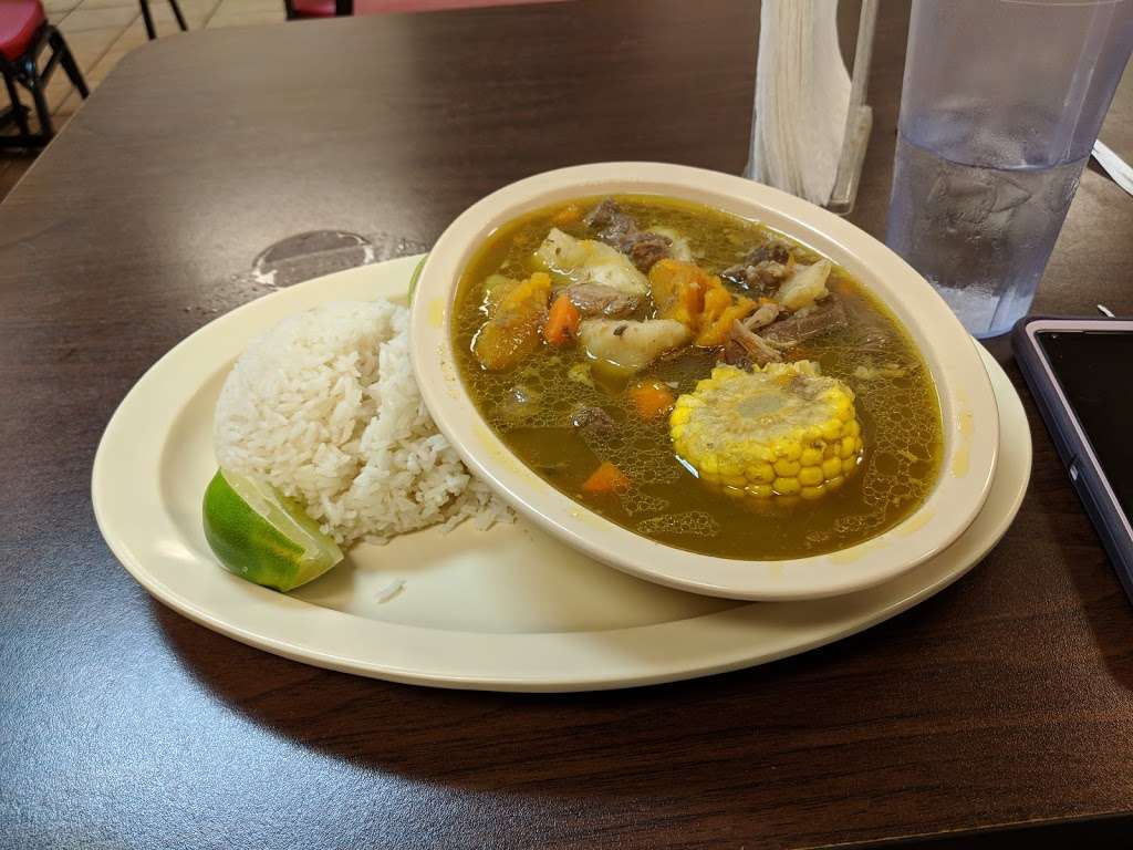 La Casa Del Mofongo | 125 E Edgebrook Dr suite c, Houston, TX 77034, USA | Phone: (713) 485-6698