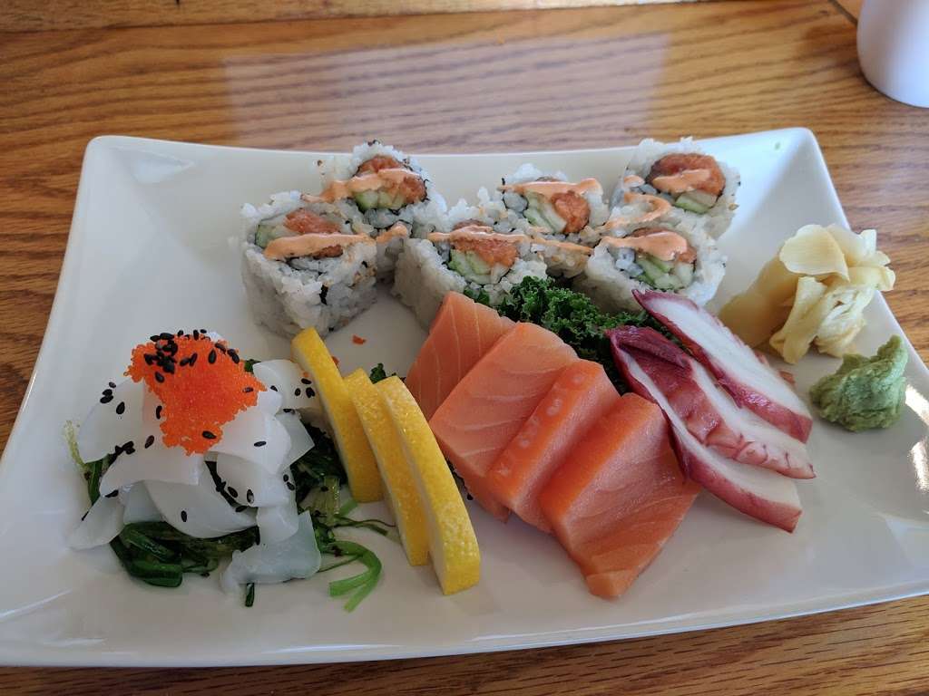 Ino Sushi | 116A Market St, Clifton, NJ 07012, USA | Phone: (973) 815-0801