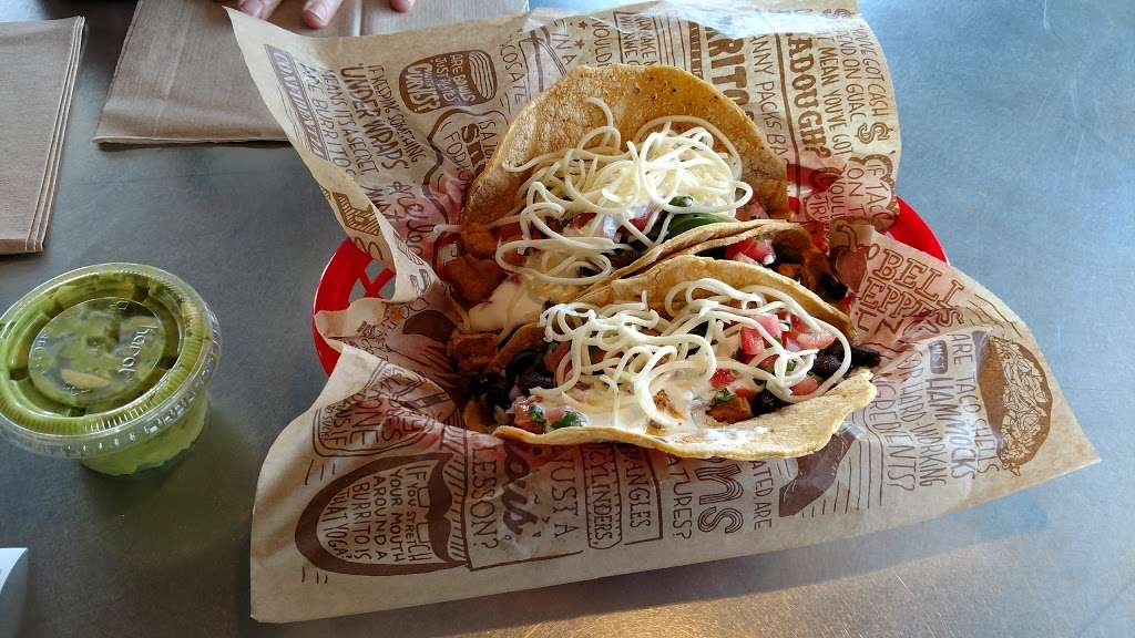 Chipotle Mexican Grill | 1870 N Perris Blvd, Perris, CA 92571, USA | Phone: (951) 443-2821