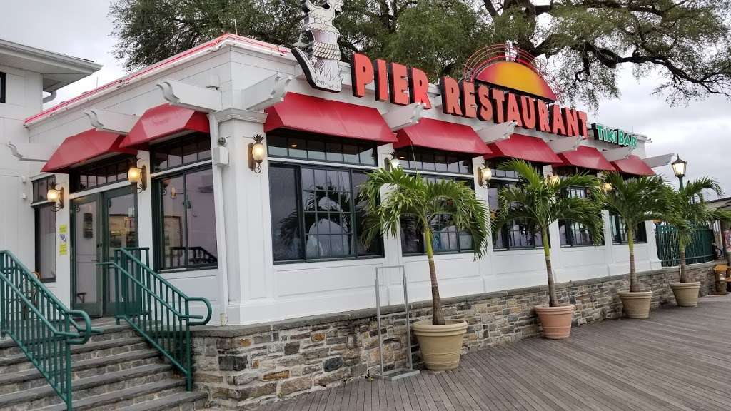 Pier Restaurant & Tiki Bar | 1 Playland Pkwy, Rye, NY 10580, USA | Phone: (914) 967-1020
