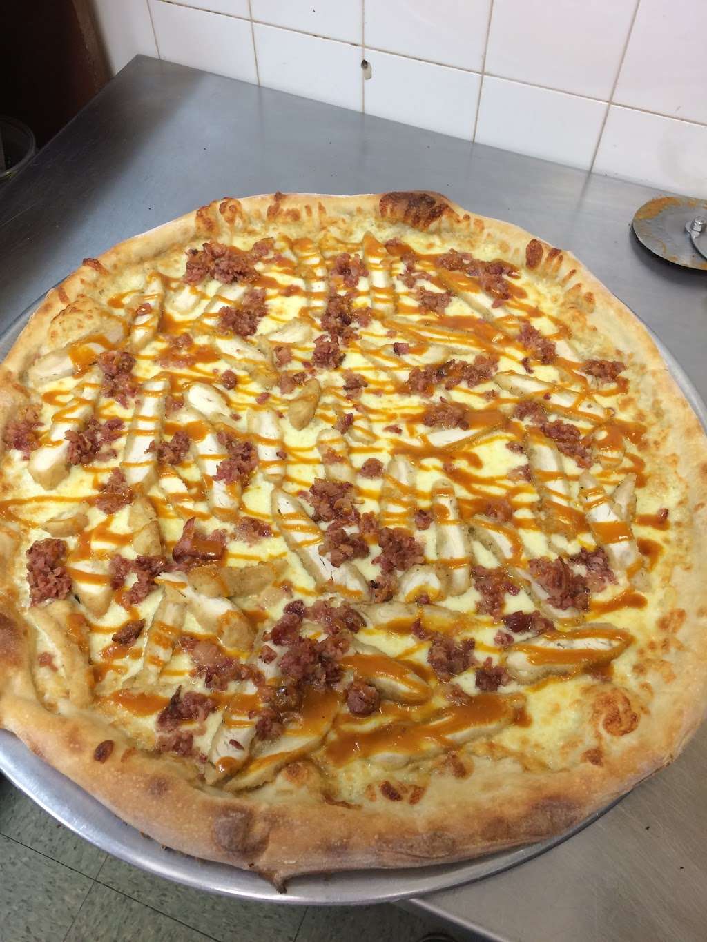 Paradise Pizzeria | 160 N Liberty Dr #9, Stony Point, NY 10980 | Phone: (845) 429-7777