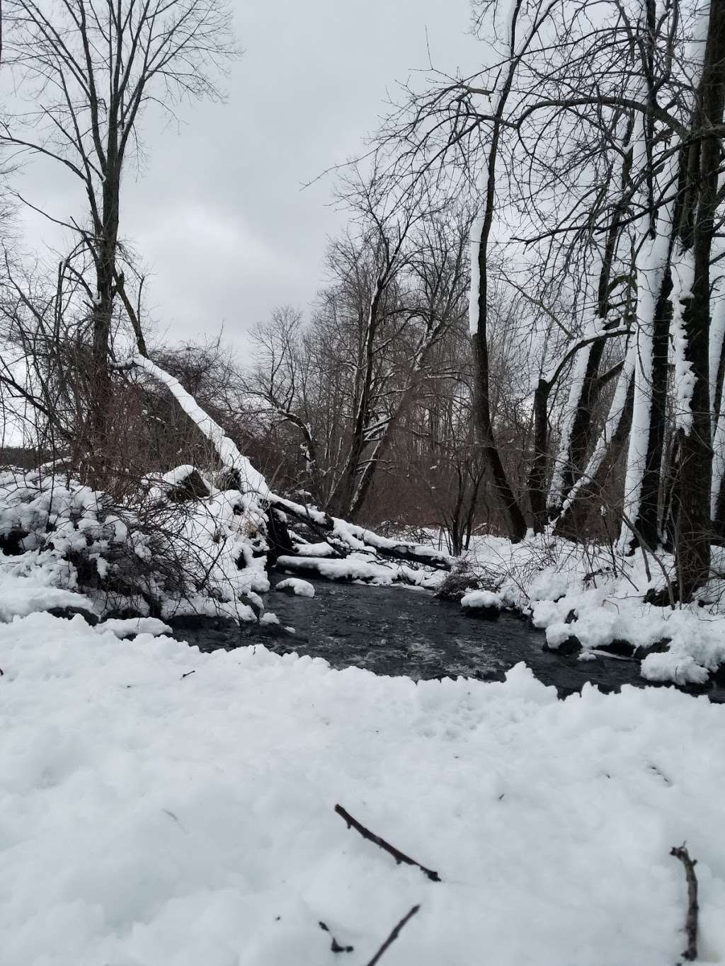 Callahan State Park South Entrance | 180 Millwood St, Framingham, MA 01701, USA