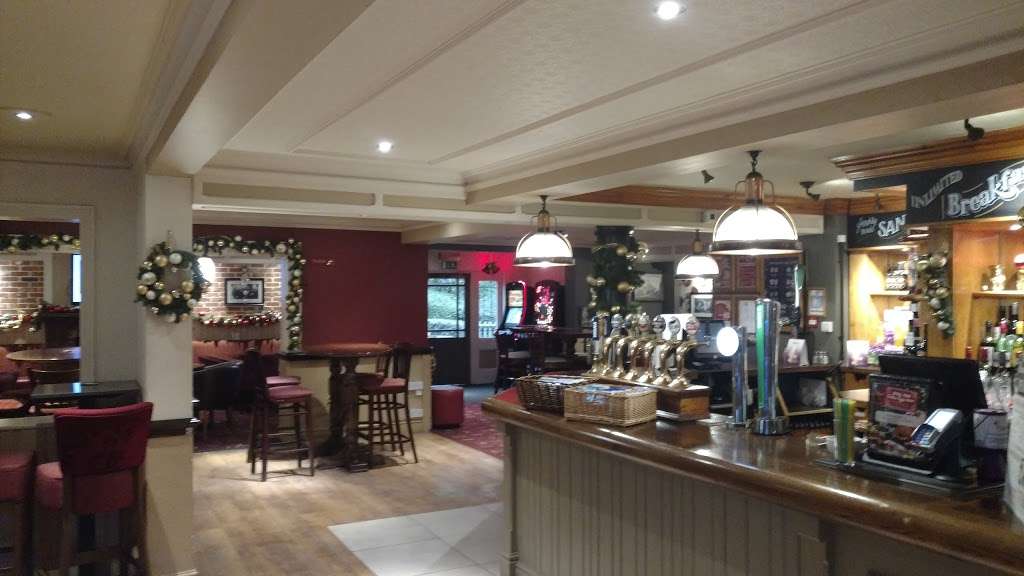 Toby Carvery Harlow | Edinburgh Gate, Harlow CM20 2LQ, UK | Phone: 01279 442151