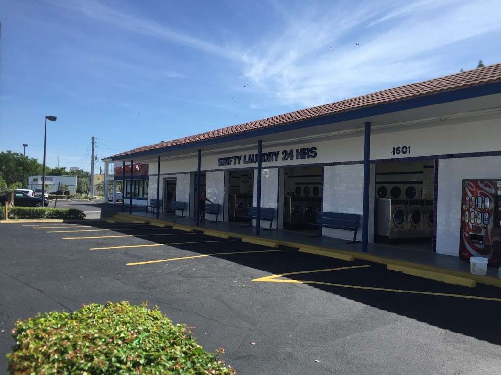 Swifty Laundromat | 1601 N Federal Hwy, Hollywood, FL 33020, USA | Phone: (954) 921-0274