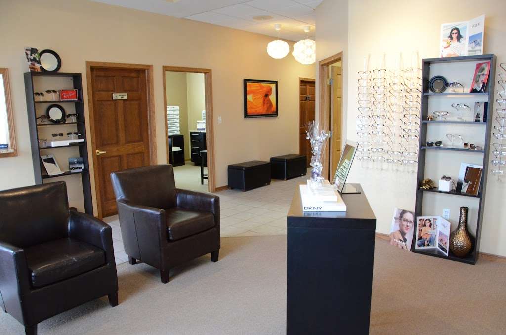 Metropolitan Eyecare Center: Collett Laurie OD | 1140 Dixie Hwy, Beecher, IL 60401, USA | Phone: (708) 946-9130