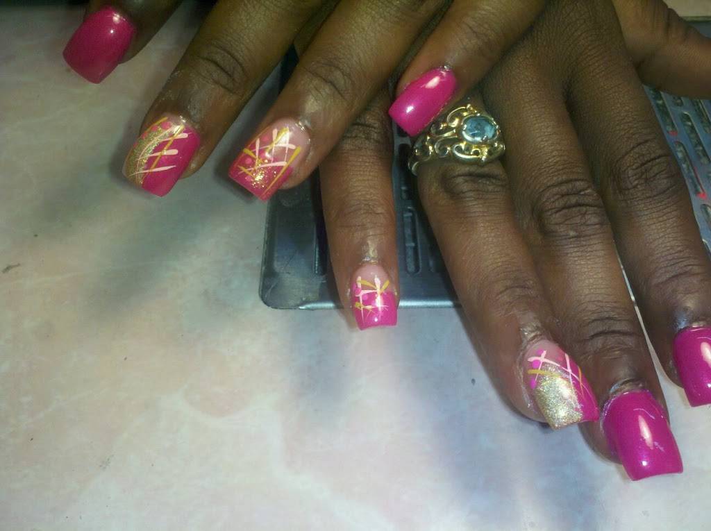 904 Nail Queen | 2418 Royalty Ct, Jacksonville, FL 32254 | Phone: (904) 674-9866