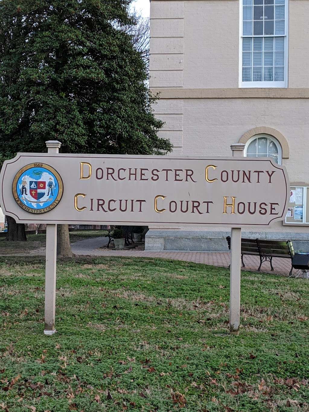 Dorchester County Circuit Court | 206 High St # 1, Cambridge, MD 21613, USA | Phone: (410) 228-0480