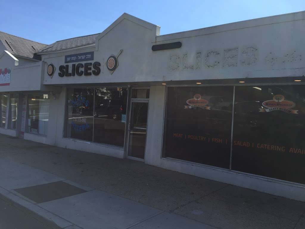 Slices | 250 Norwood Ave, Oakhurst, NJ 07755, USA | Phone: (732) 531-6811
