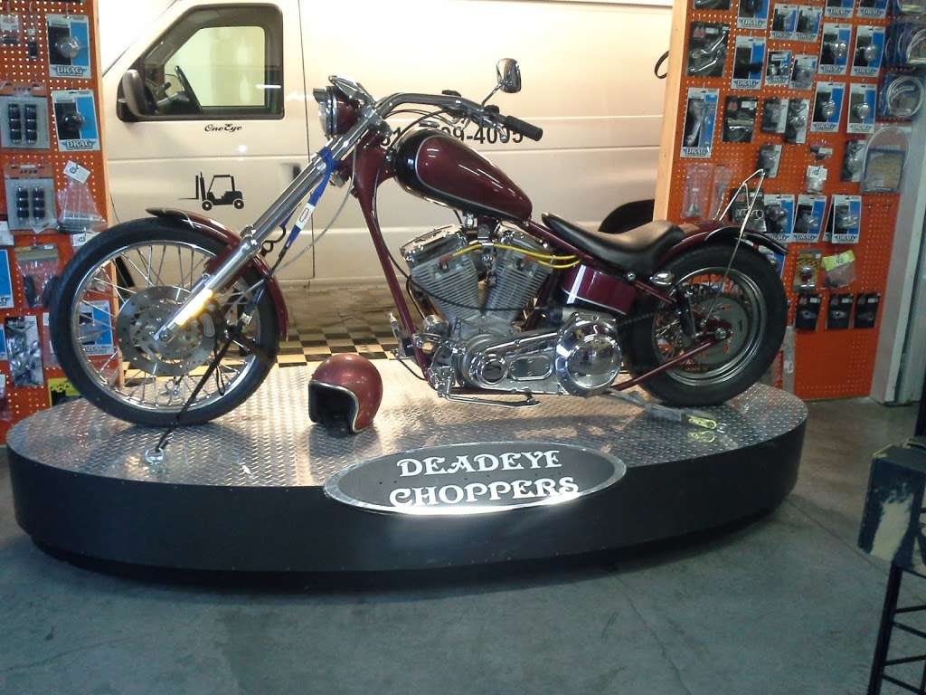 Deadeye Choppers | 334 US-69, Kansas City, MO 64119 | Phone: (816) 459-9660