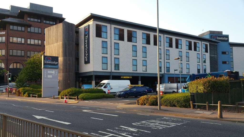 Borehamwood Travelodge Car Park - Borehamwood | APCOA | Elstree Way, Borehamwood WD6 1SD, UK | Phone: 0344 332 1236