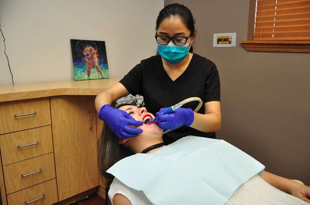 Signature Smiles | 300 S Cottonwood Dr Suite B, Richardson, TX 75080, USA | Phone: (214) 473-5732