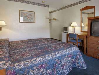 Days Inn Kemah | 1413 TX-146, Kemah, TX 77565, USA | Phone: (281) 549-4118