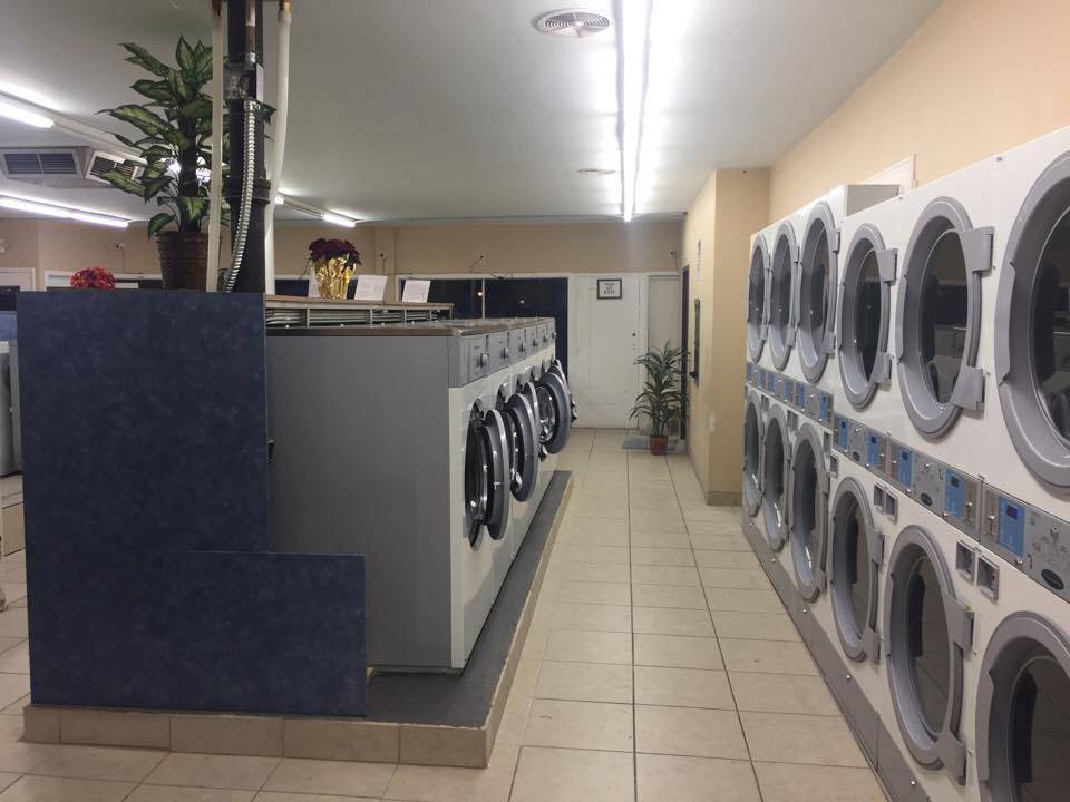 Minnesota Laundry | 1106 Rice St, St Paul, MN 55117, USA | Phone: (651) 332-3173