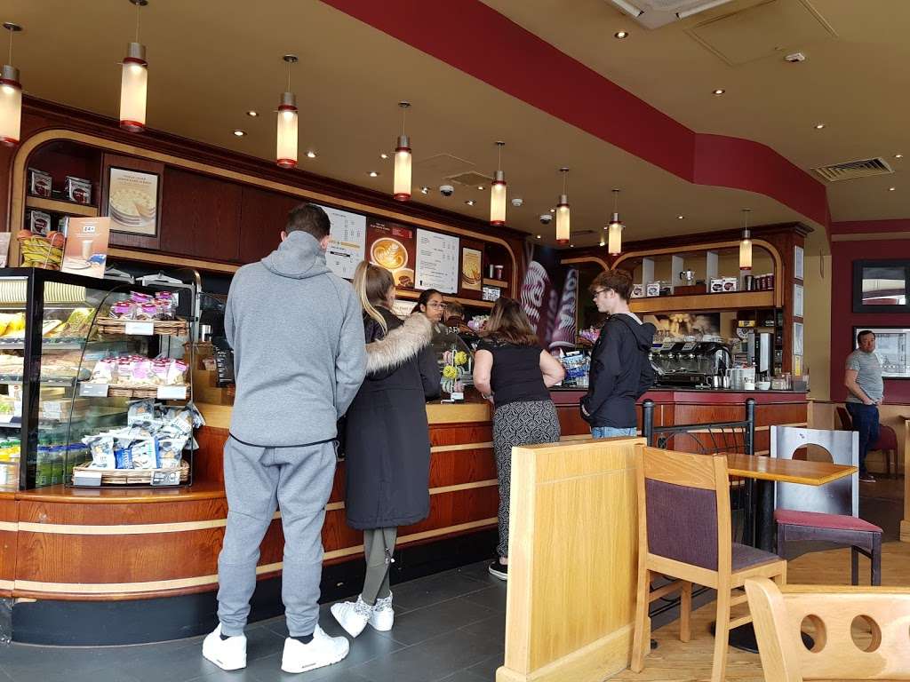 Costa Coffee | Crawley RH11 7XN, UK | Phone: 01293 541359