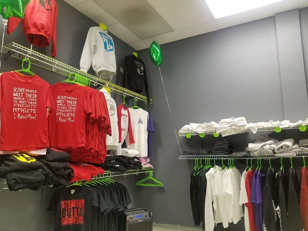The Plug T-shirt Store | 3652 W 111th St, Chicago, IL 60655 | Phone: (773) 980-1108