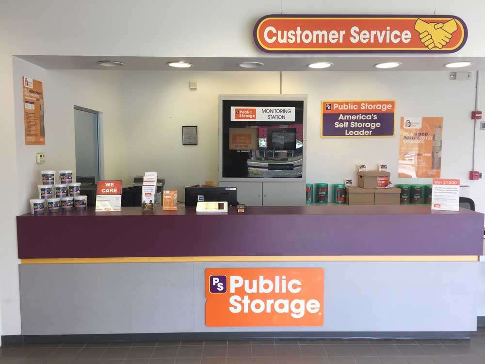 Public Storage | 122 Saxon Ave, Bay Shore, NY 11706 | Phone: (631) 954-1617