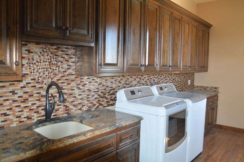 JH 4792 Felspar St, Riverside, CA 92509, USA BusinessYab