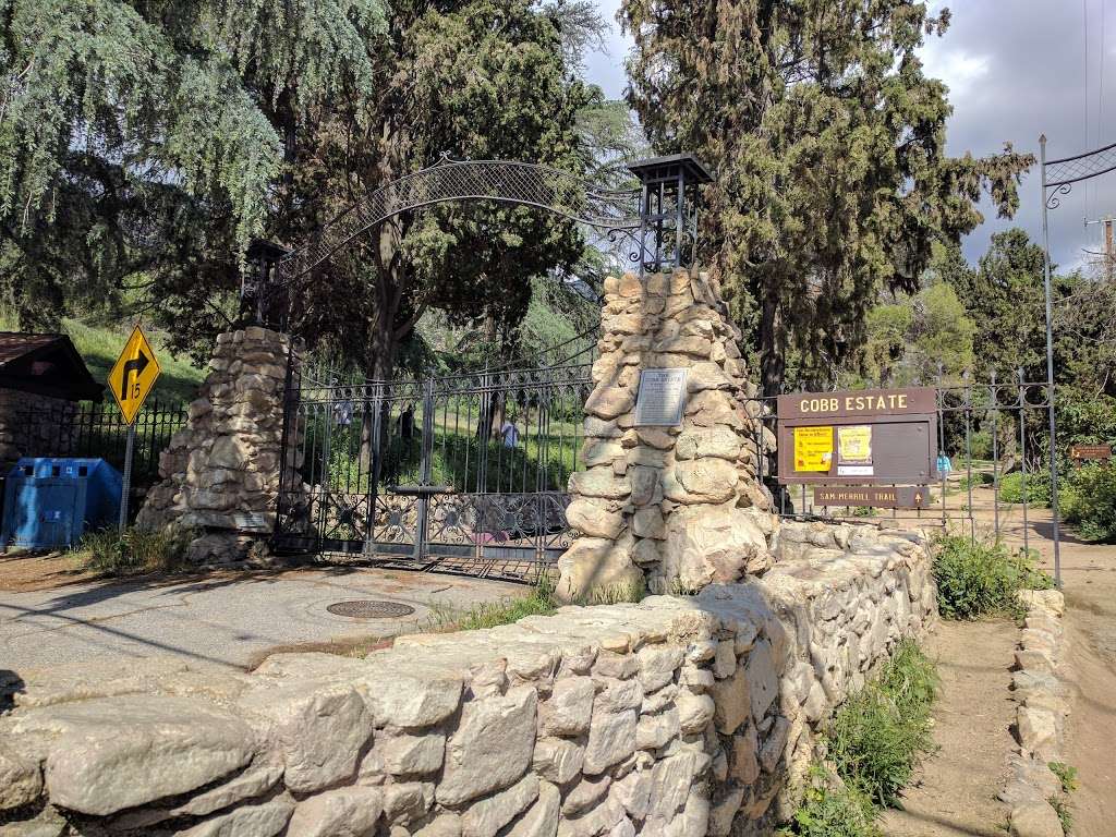 Cobb Estate Hike | 3302 Lake Ave, Altadena, CA 91001, USA