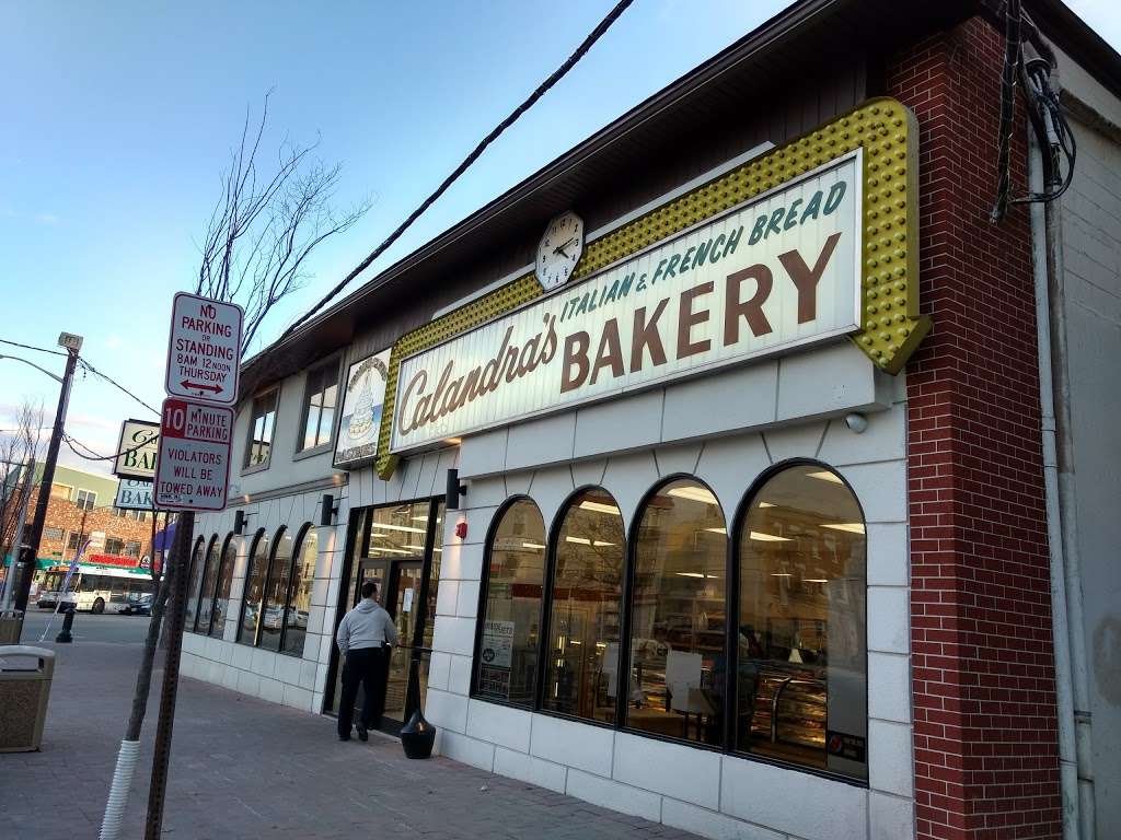 Calandras Bakery | 204 1st Ave, Newark, NJ 07107, USA | Phone: (973) 484-5598