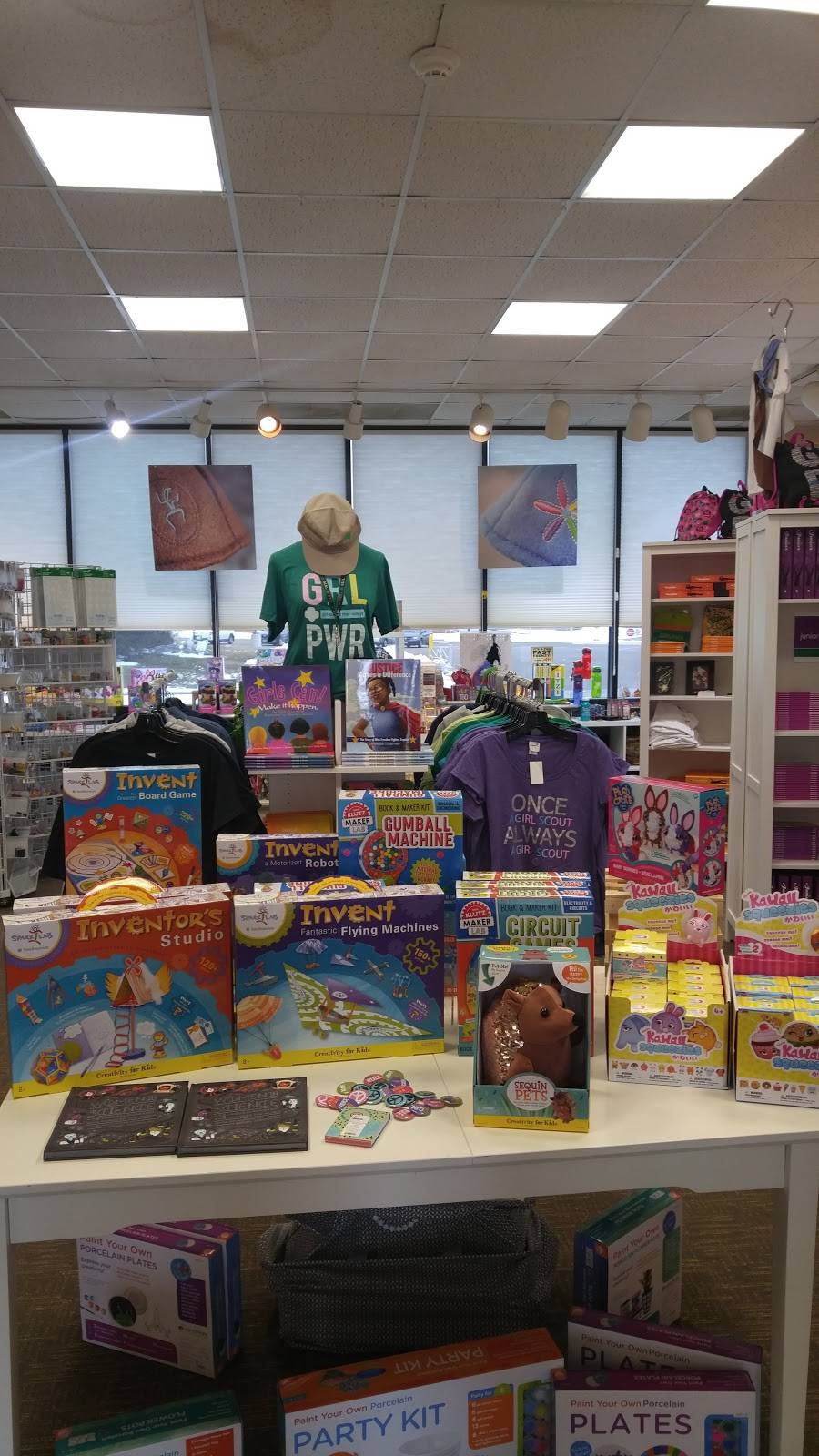 Girl Scouts River Valleys | 5601 Brooklyn Blvd, Minneapolis, MN 55429, USA | Phone: (800) 845-0787