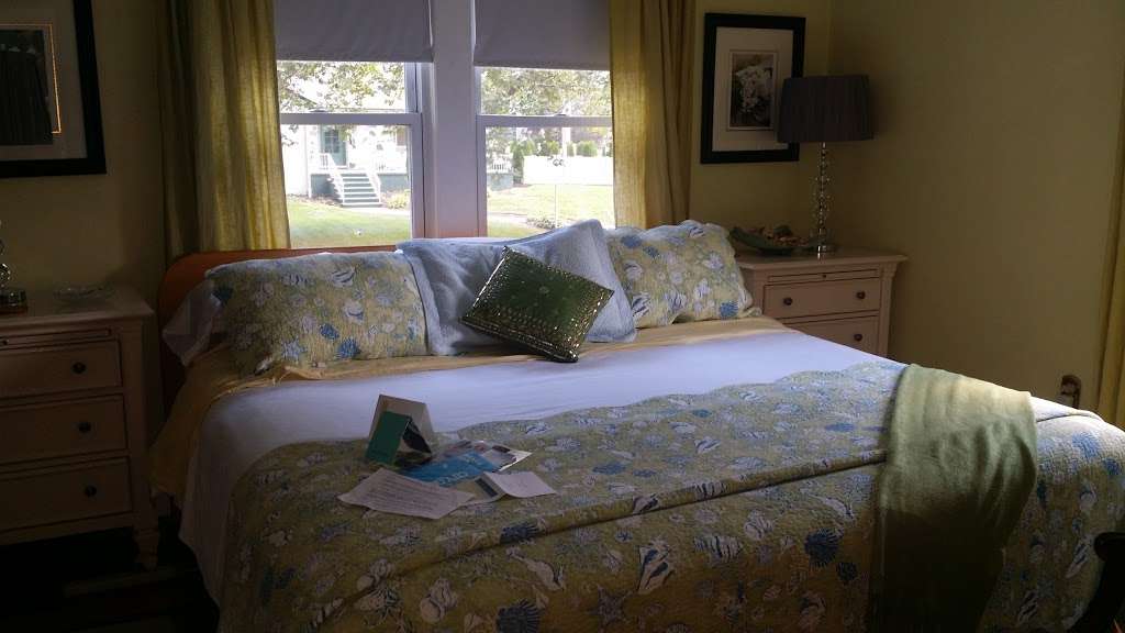 Karens Bed and Breakfast | 1711 4th Ave, Asbury Park, NJ 07712, USA | Phone: (732) 361-7170