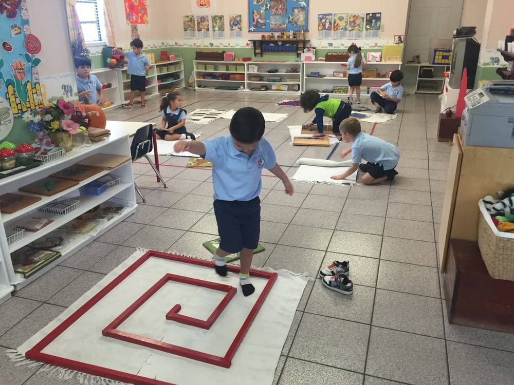 Christian Montessori Childrens House | 3720 SW 86th Ave, Miami, FL 33155, USA | Phone: (305) 551-7238