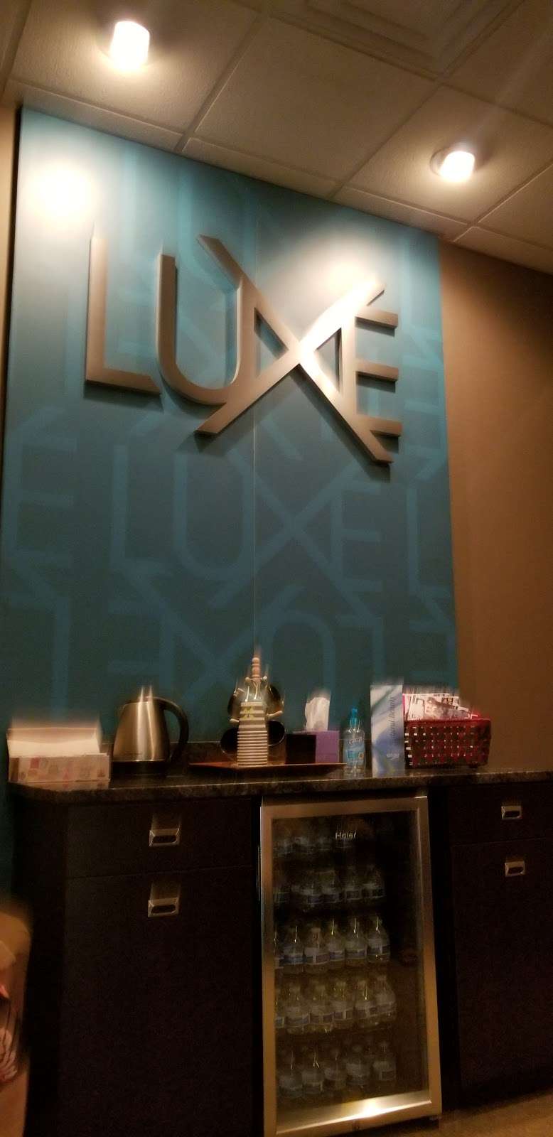 Massage LuXe | 7181 Kingery Hwy, Willowbrook, IL 60527, USA | Phone: (630) 455-4090