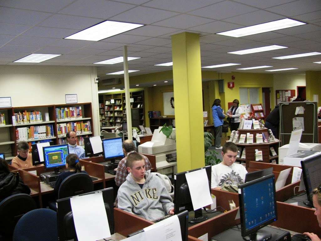 Wilmington Memorial Library | 175 Middlesex Ave, Wilmington, MA 01887 | Phone: (978) 658-2967