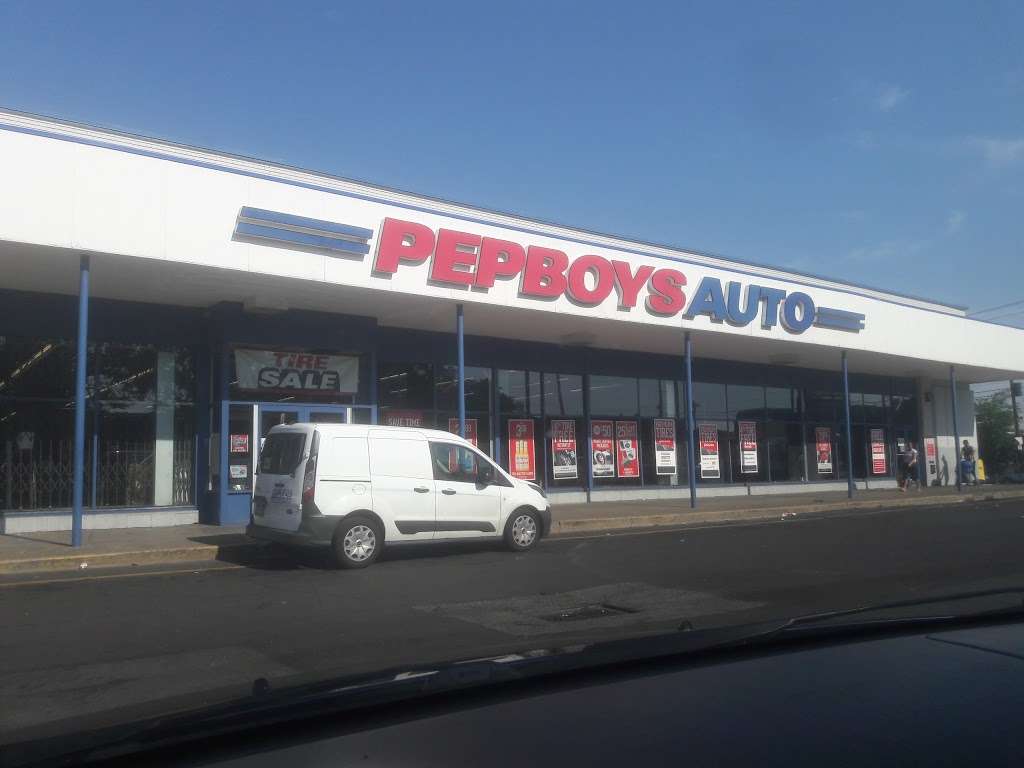 Pep Boys Auto Parts & Service | 1050 E Hunting Park Ave, Philadelphia, PA 19124, USA | Phone: (215) 533-3700